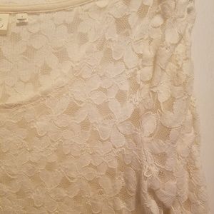 women brand top. Is in great condition.